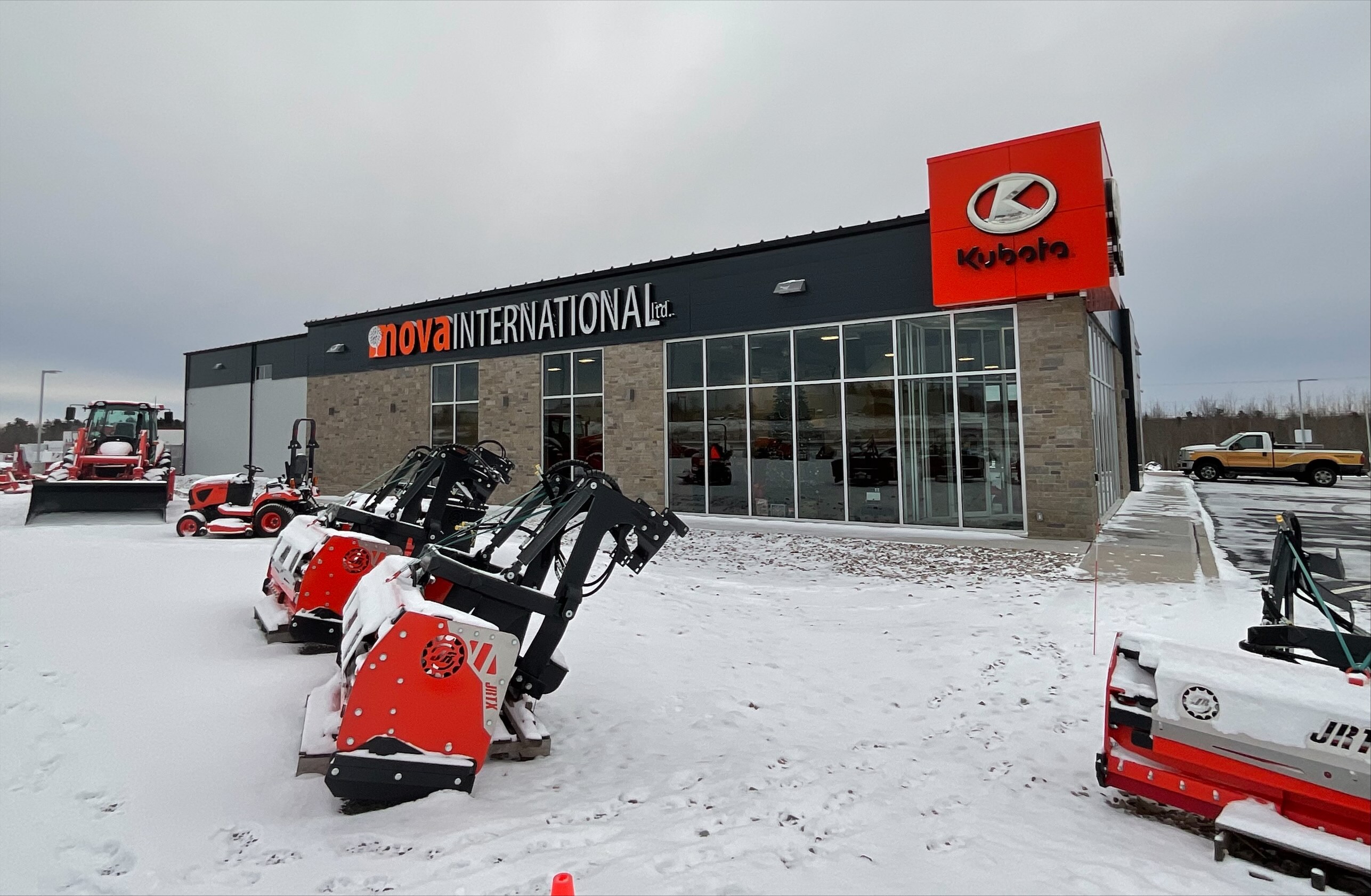 Hours Moncton | Nova International | Windsor Nova Scotia